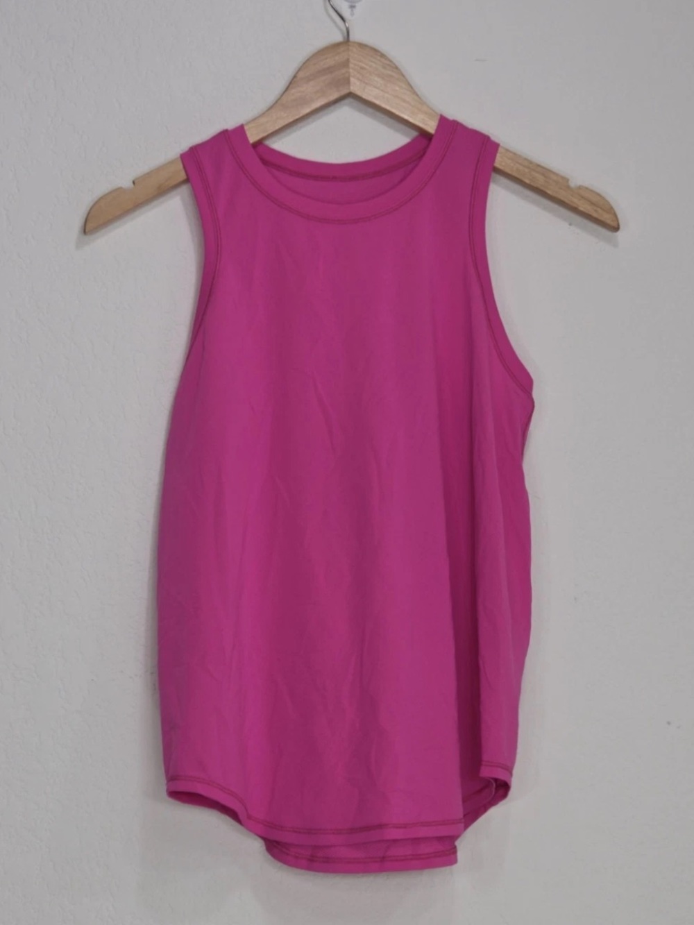 Lululemon High Neck Running And Training Tank Top Sonic Pink Size 2/4